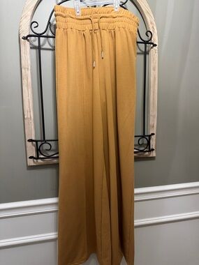 TCEC Mustard Wide-Leg Pull-On pants L